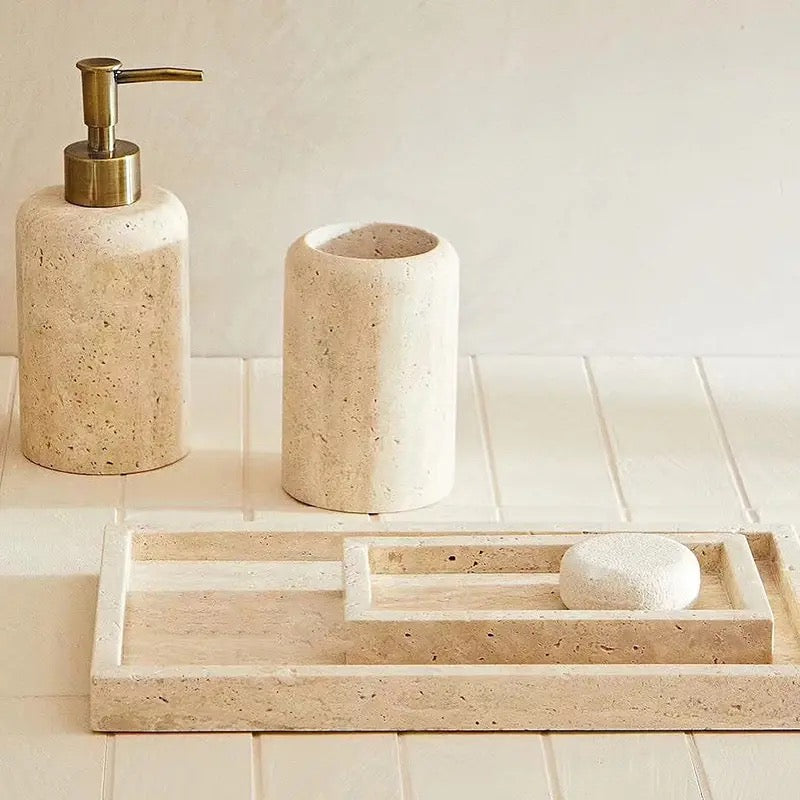 Onia Bath Set