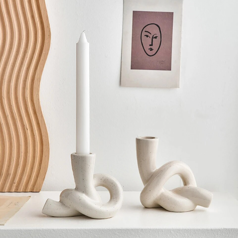 The Minimal Candleholder