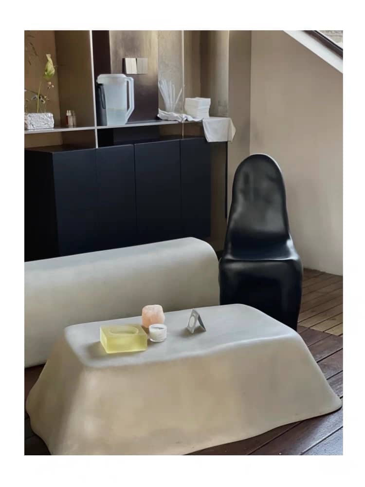 Maira Table
