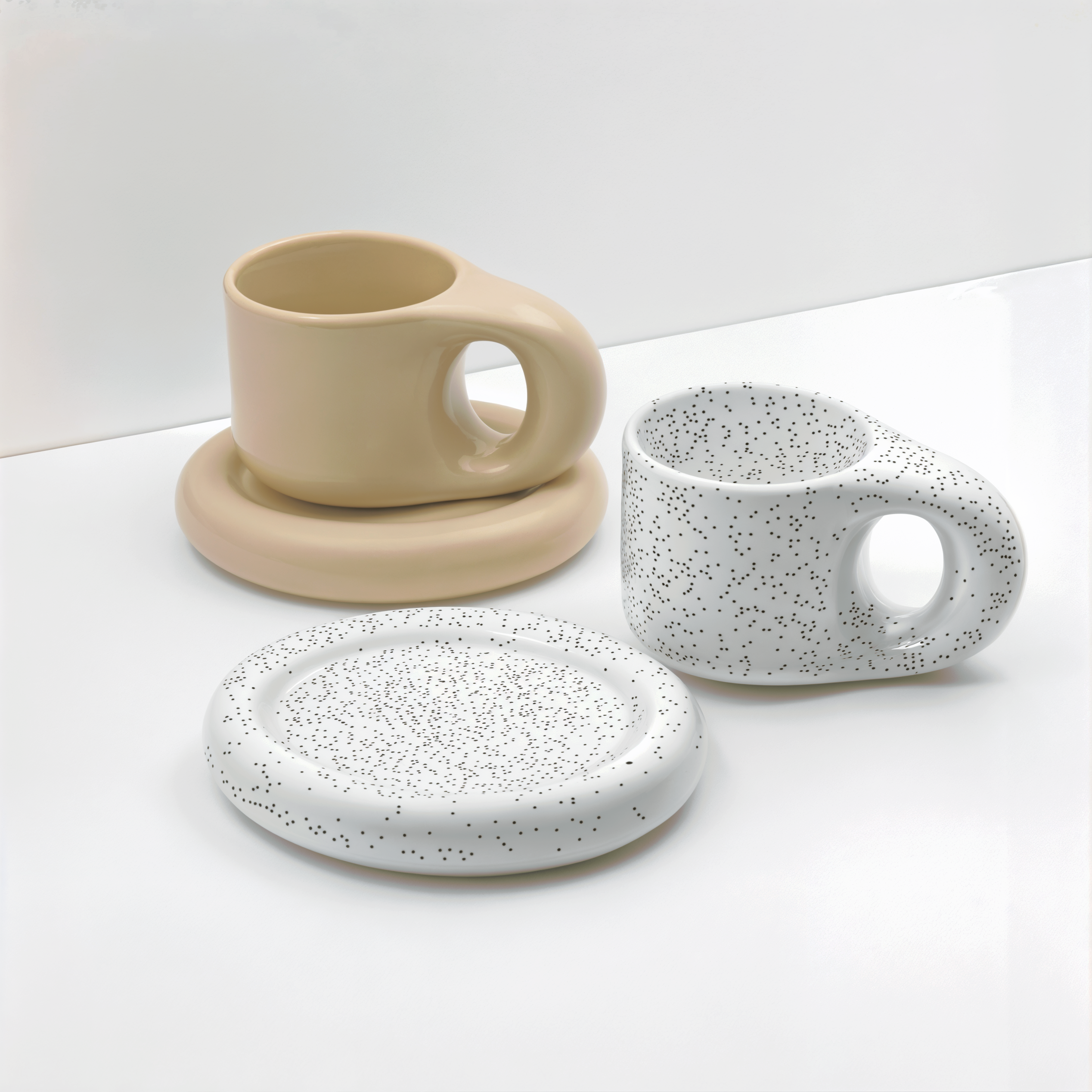 The Minimal Cup and Dish Set