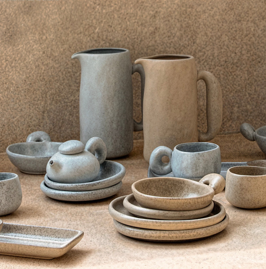 The Minimal Tea Set