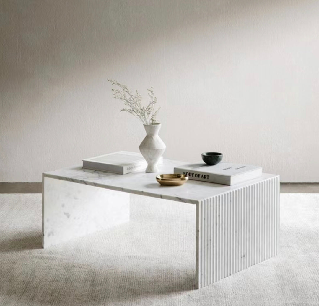 Aura Table