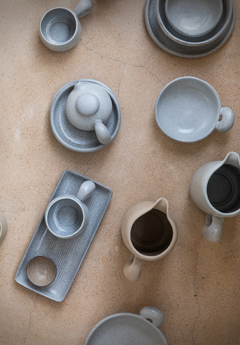 The Minimal Tea Set